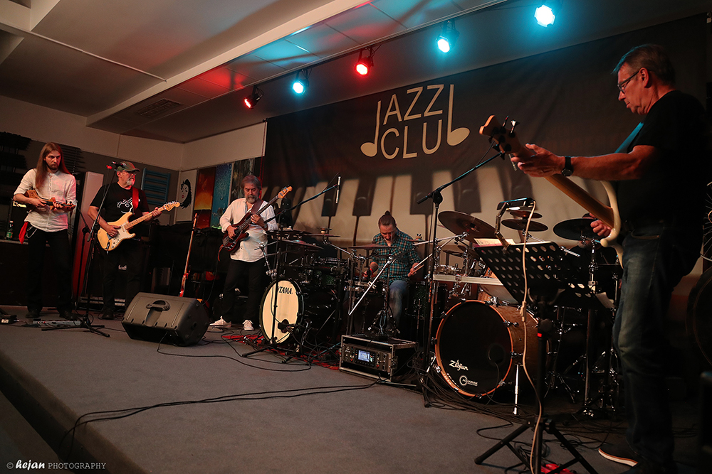 JazzClub - Czarny Pies