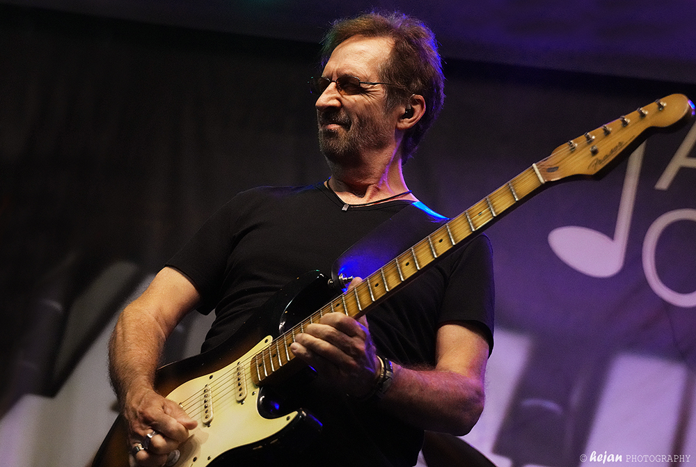 JazzClub - Cliff Stevens